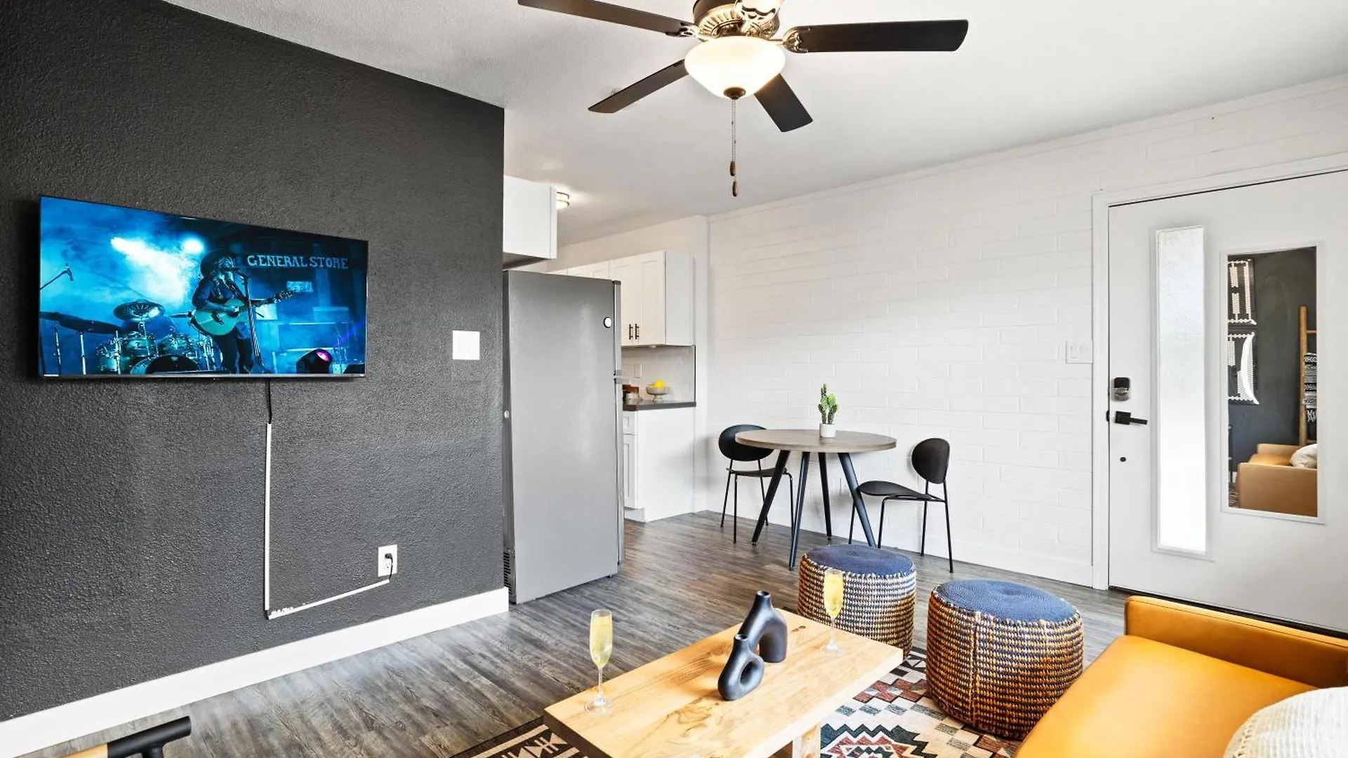 Nyaraló Aura-2 Units-Next To The Entertainment District Villa Scottsdale